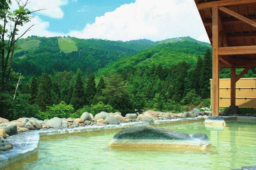 Alpen Outdoors しろとりフィールド