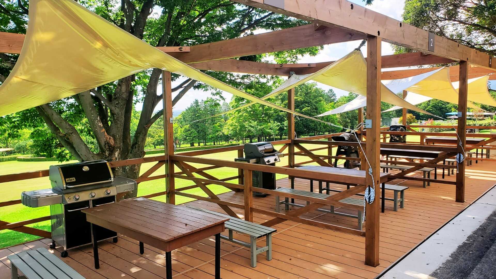 設備充実で美しい芝生ビューのBBQエリア♪(食材注文可能)