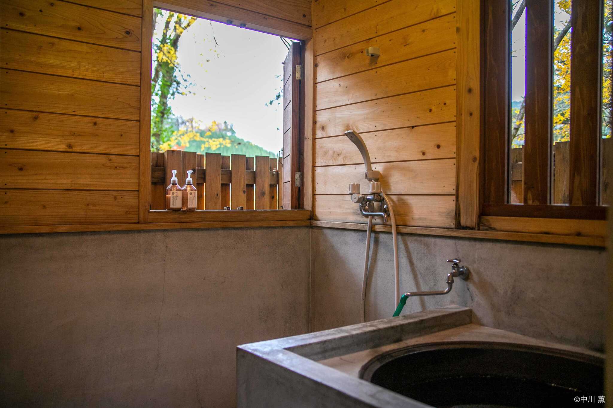 BASE CAMP shiiba(ひえつきの里キャンプ場)