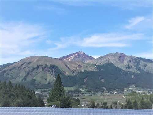 阿蘇の山を望めるキャンプサイト