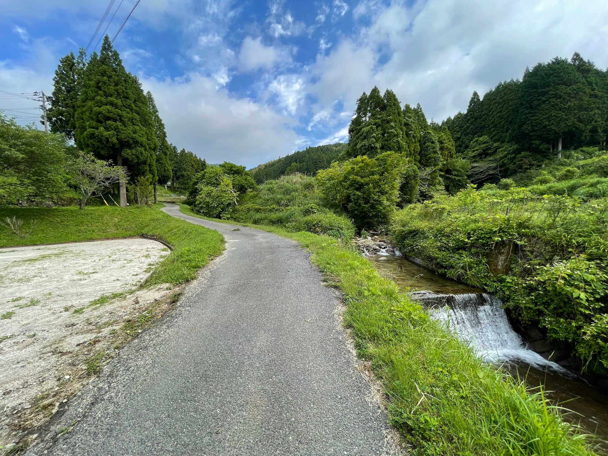 川のせせらぎを聞きながらお楽しみください