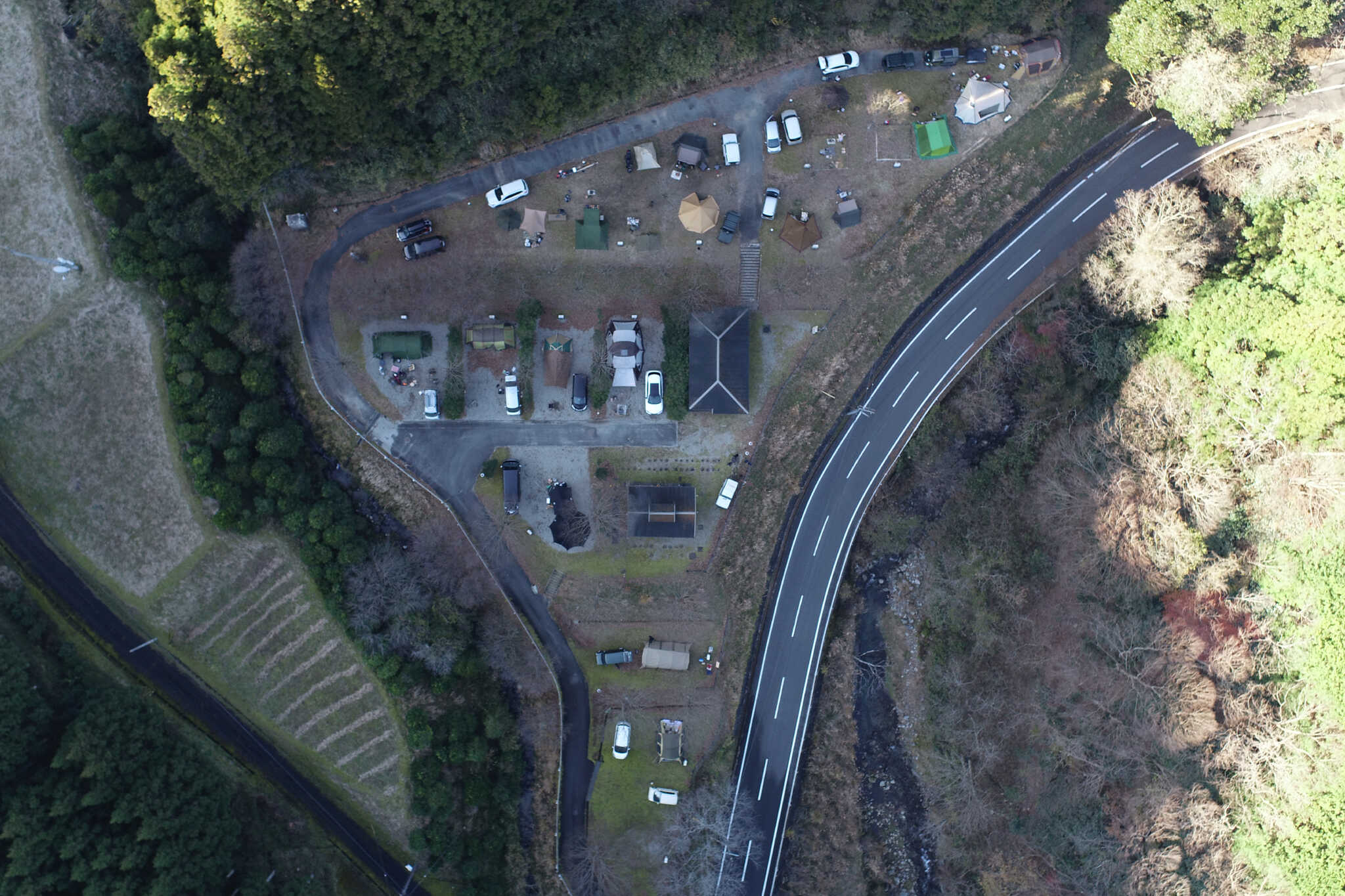 上空からみた場内