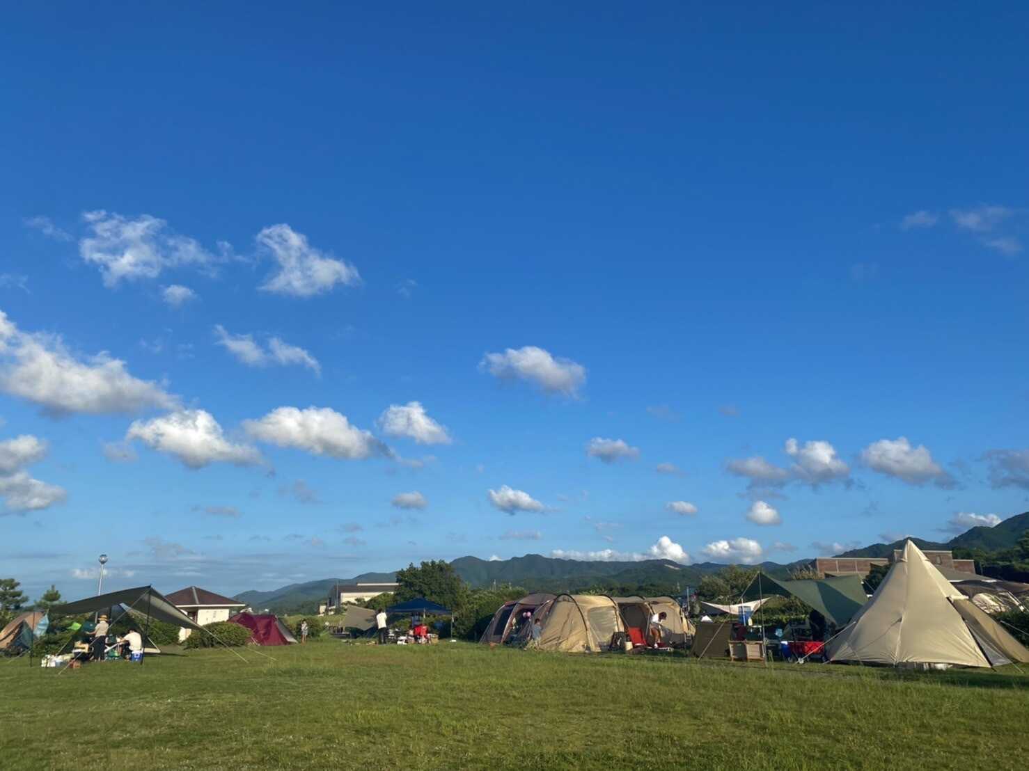 伊上海浜公園オートキャンプ場