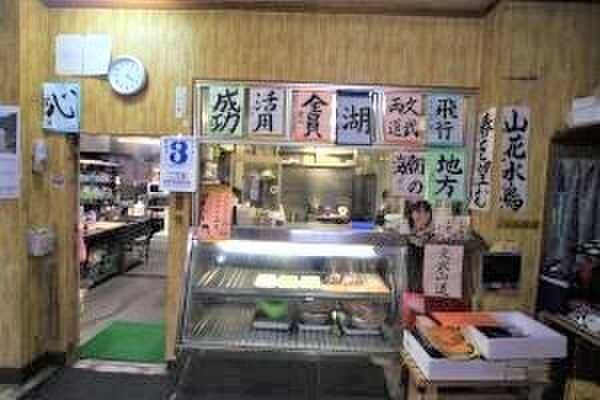 キャンプ場に行く途中にある「ホルモン焼肉元禄茶屋」ではホルモンをお持ち帰りできます♪キャンプ場内に持ち込もう!