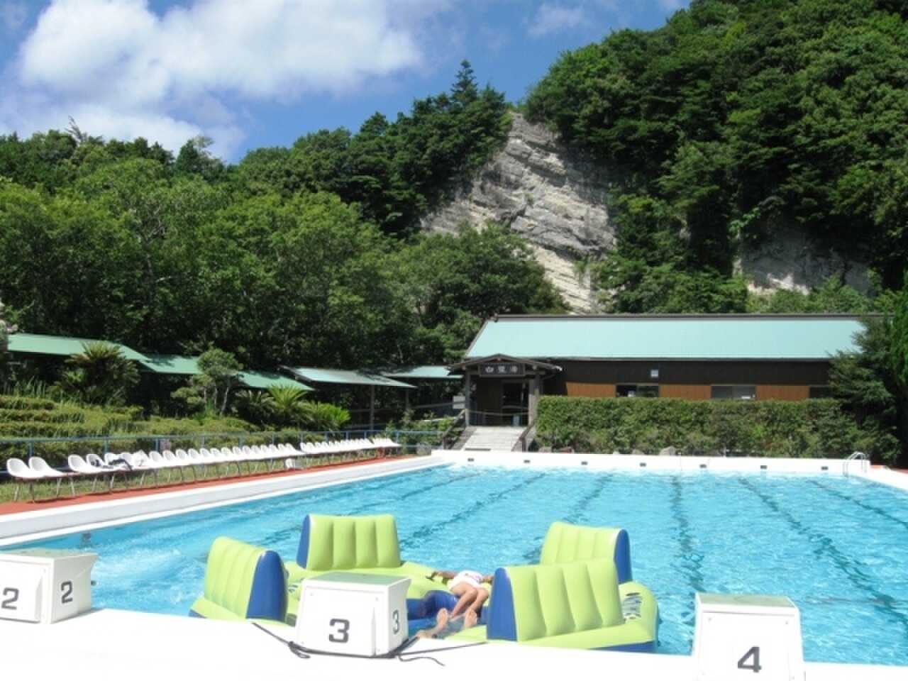 夏季にオープン