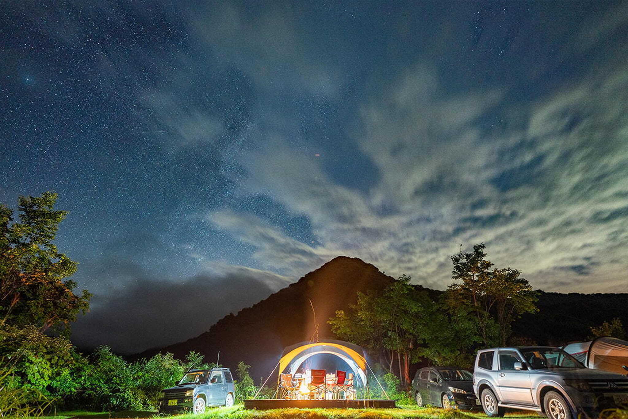 標高1200mで周囲に建物が無いので、都会では想像できないくらい星を綺麗に見ることができます!!天気が良ければ天の川が肉眼でしっかり見えますよ★!