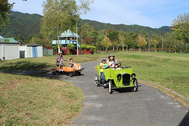 おもしろ自転車:子どもに大人気!ちょっと変わった自転車です。