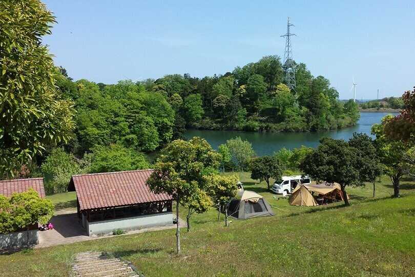 菰沢公園オートキャンプ場