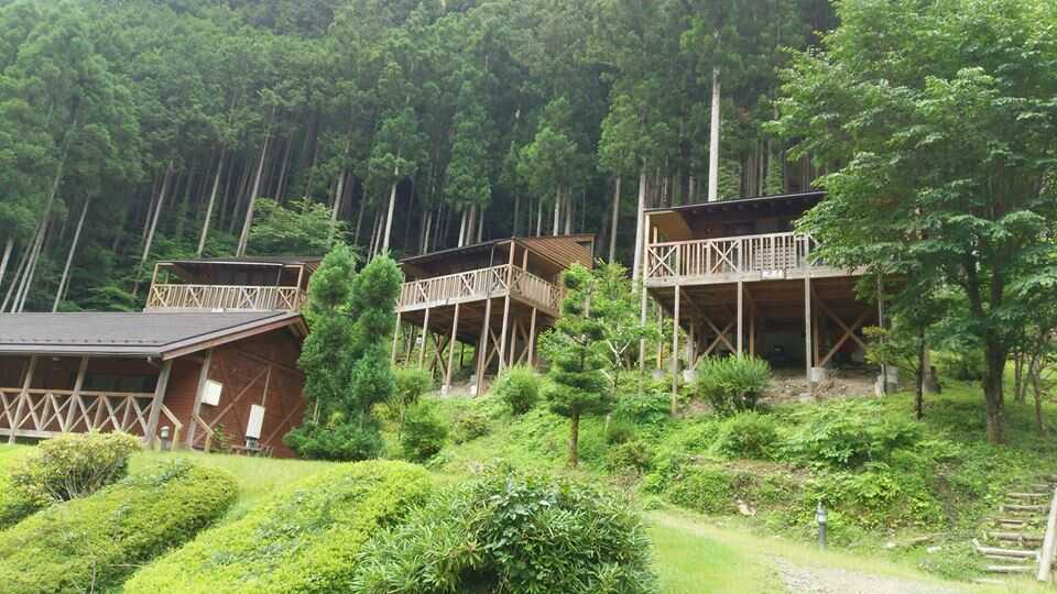 コテージは高台にあり、テラスでは眺めの良い環境でBBQをお楽しみ頂けます♪
