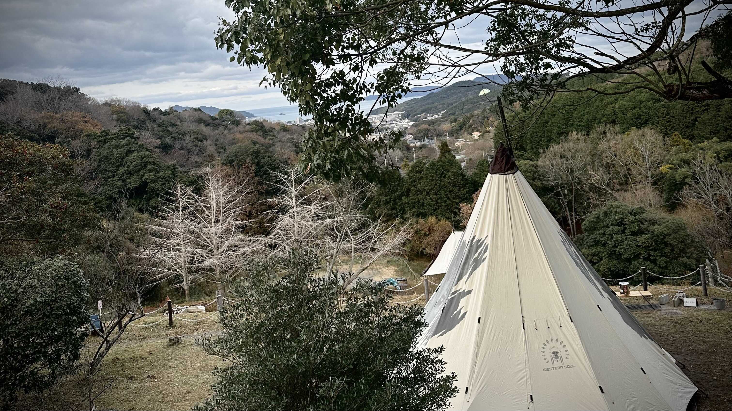 IMAJUKU CAMP BASEの写真 3枚目