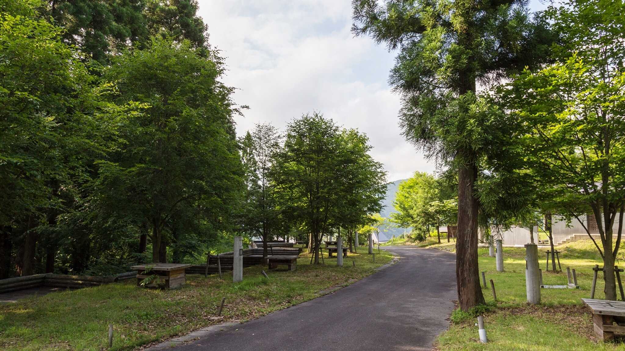 たびのCAMPING BASE 裏磐梯ラビスパキャンプ場(いこいの森グリーンフィールド)の写真 4枚目