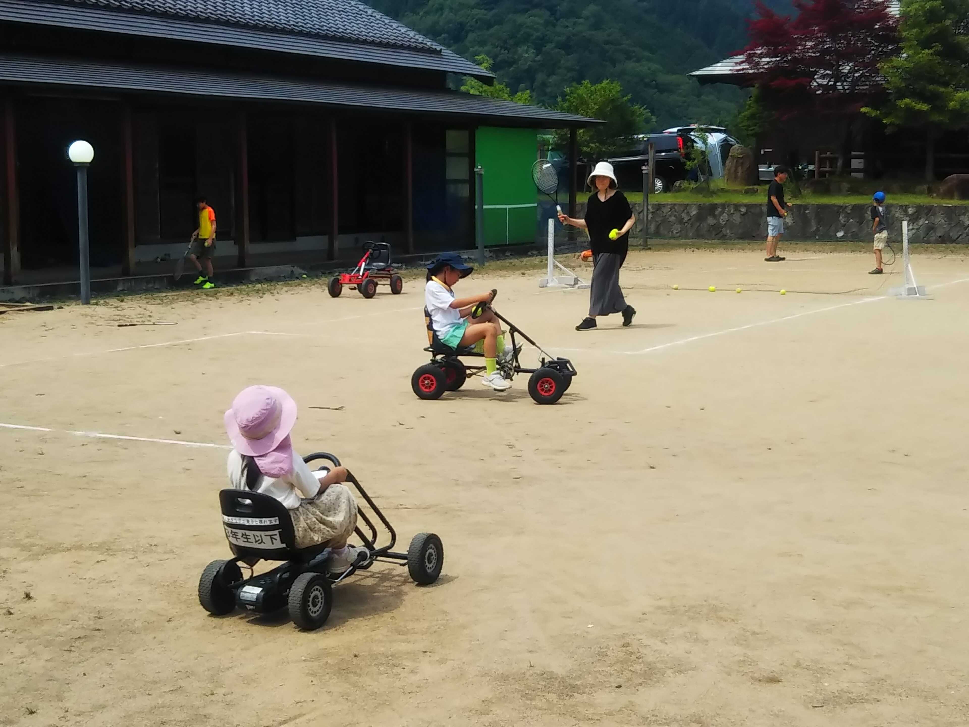 ログハウスとキャンプの古代村の写真 3枚目