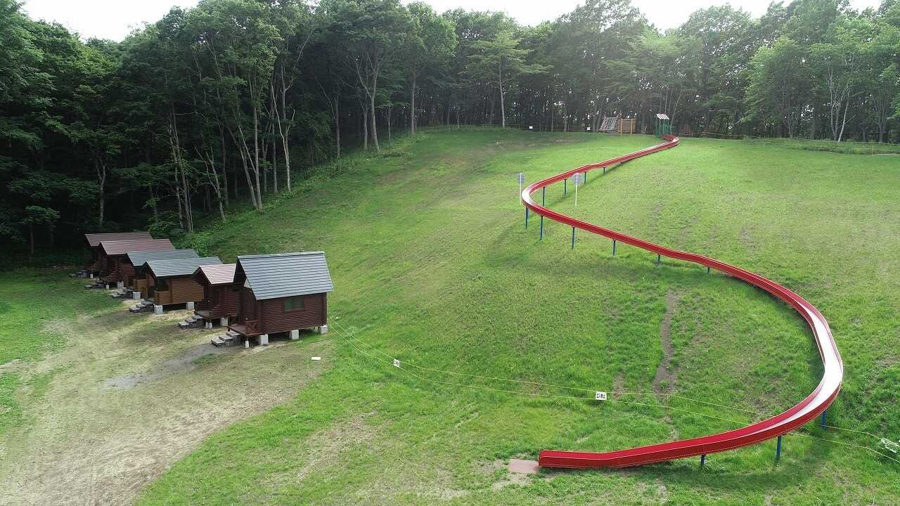 長ーい!ローラー滑り台があります!お子様も大興奮間違いなし