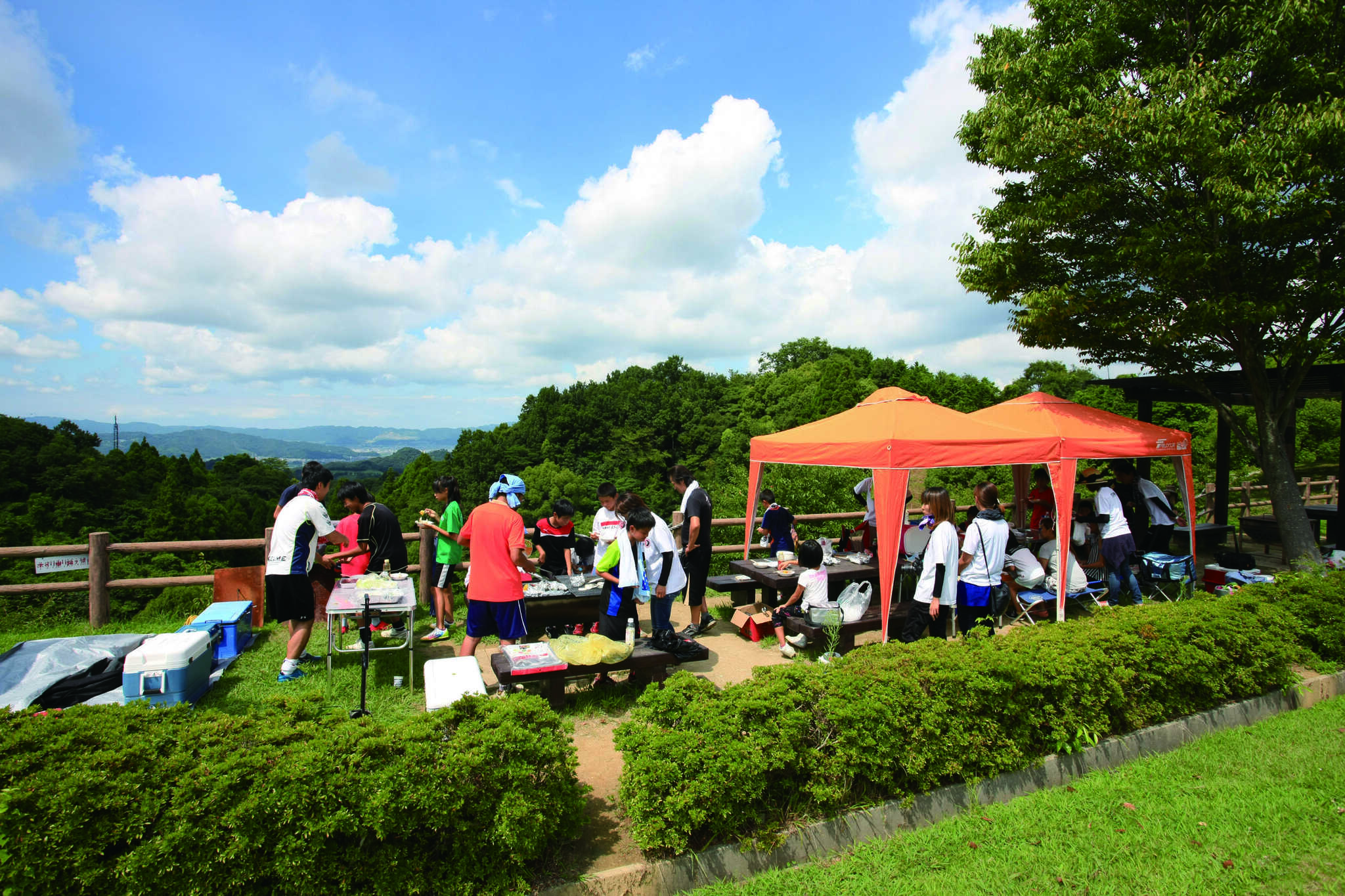 広大な自然でゆったりキャンプはいかがですか☆グループからご家族まで楽しんで頂けます!