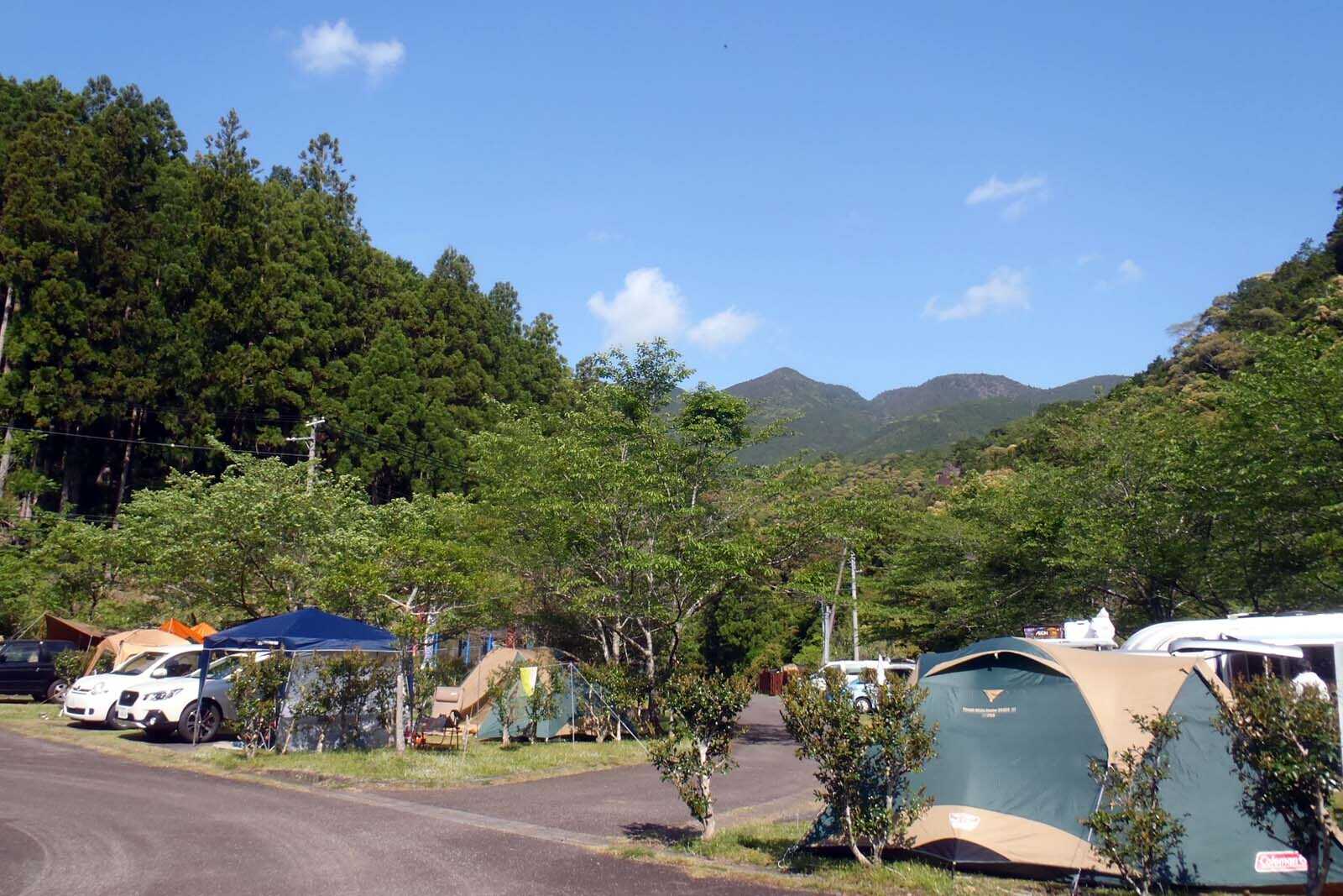 円満地公園オートキャンプ場