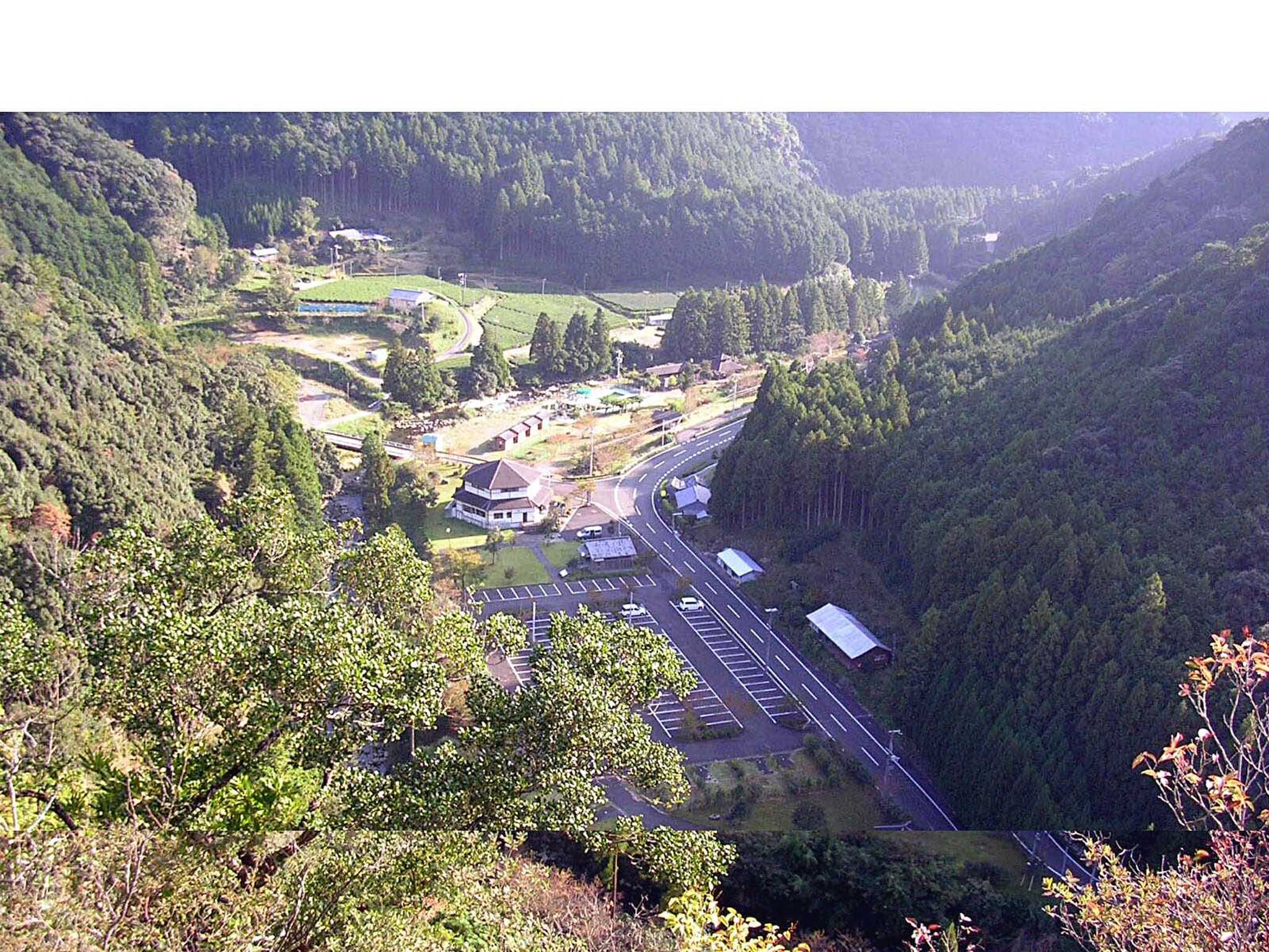 円満地公園オートキャンプ場