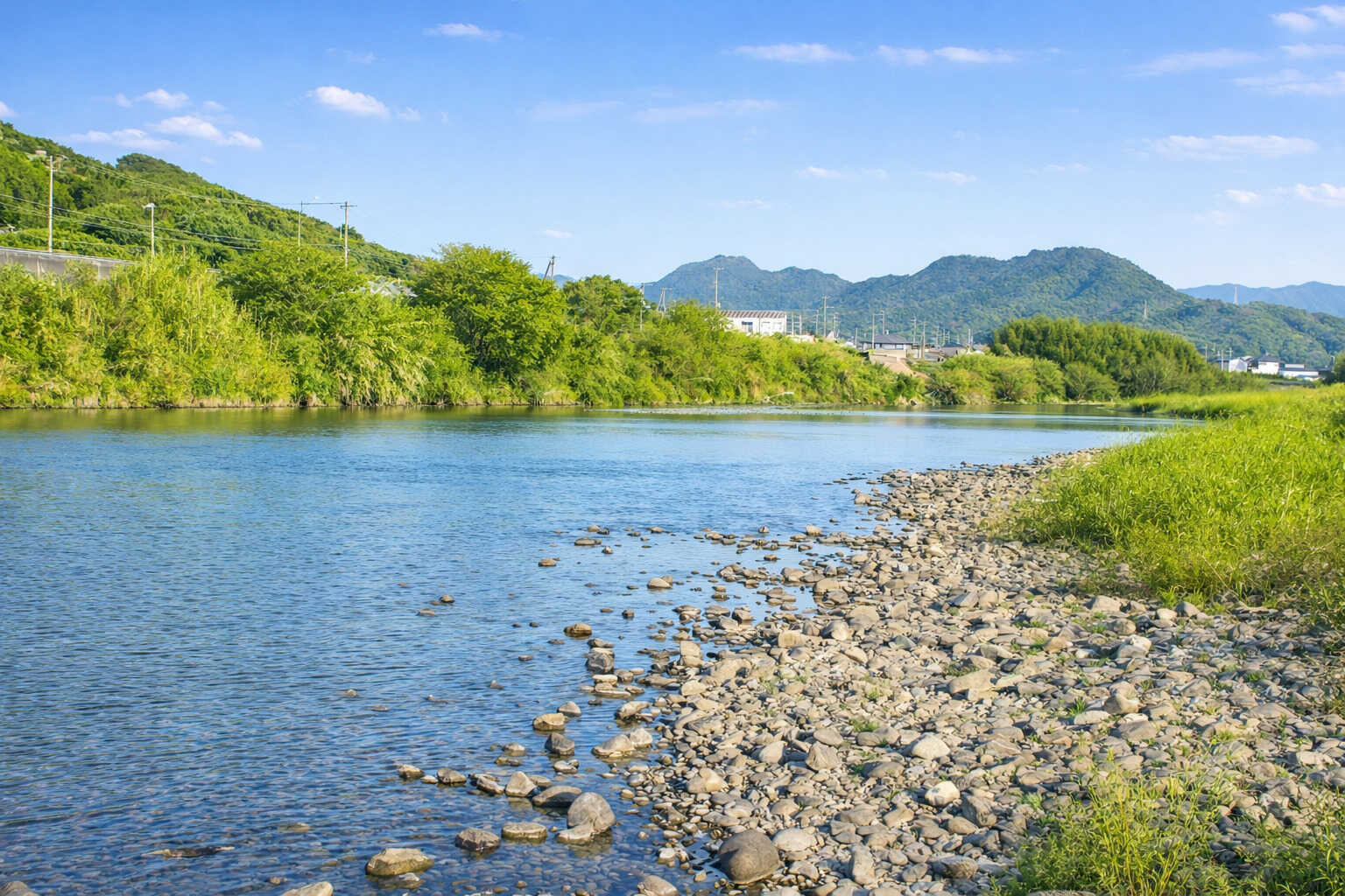 花の里河川公園キャンプ場(GOLDENRIVER THE FIELD)