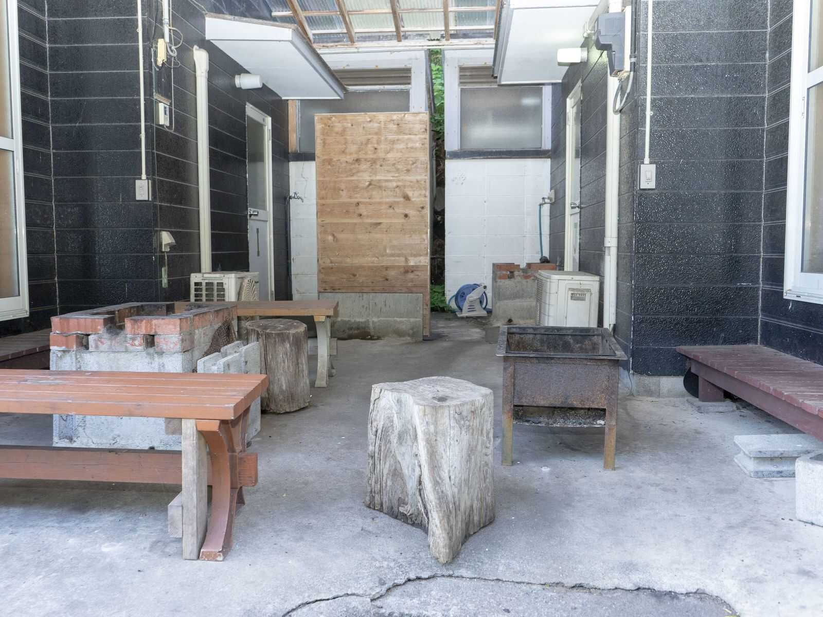 各棟ともお部屋の横でバーベキューができます!