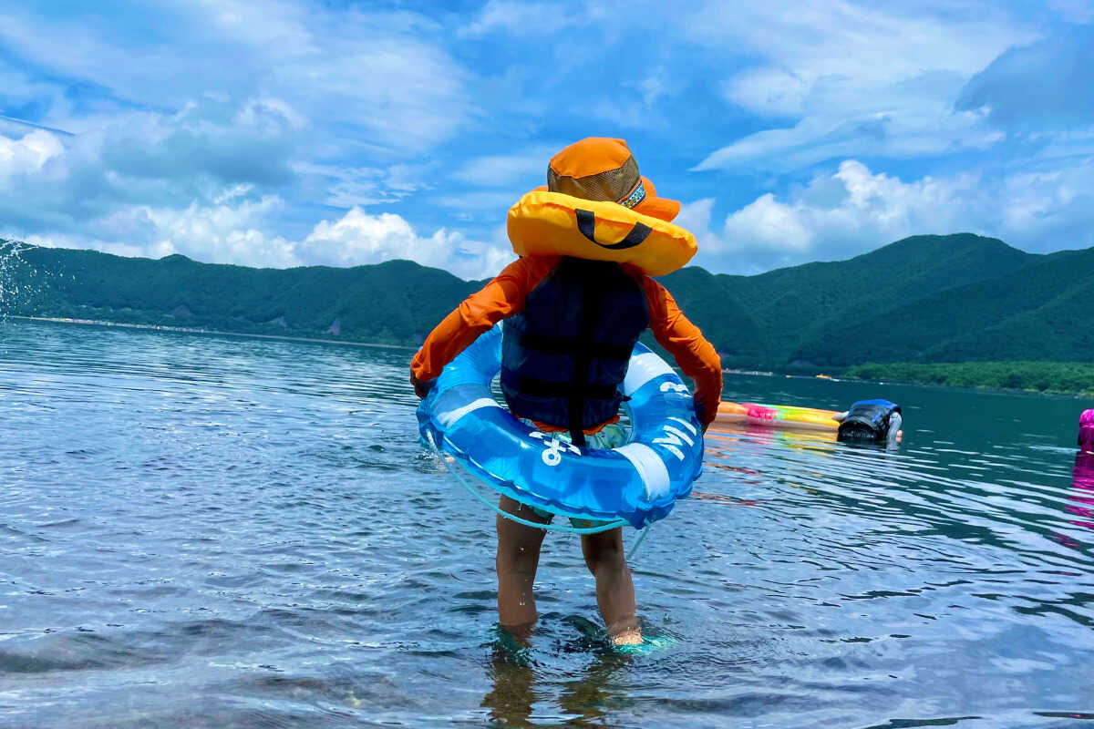 本栖湖 SUMIKA CAMP FIELD
