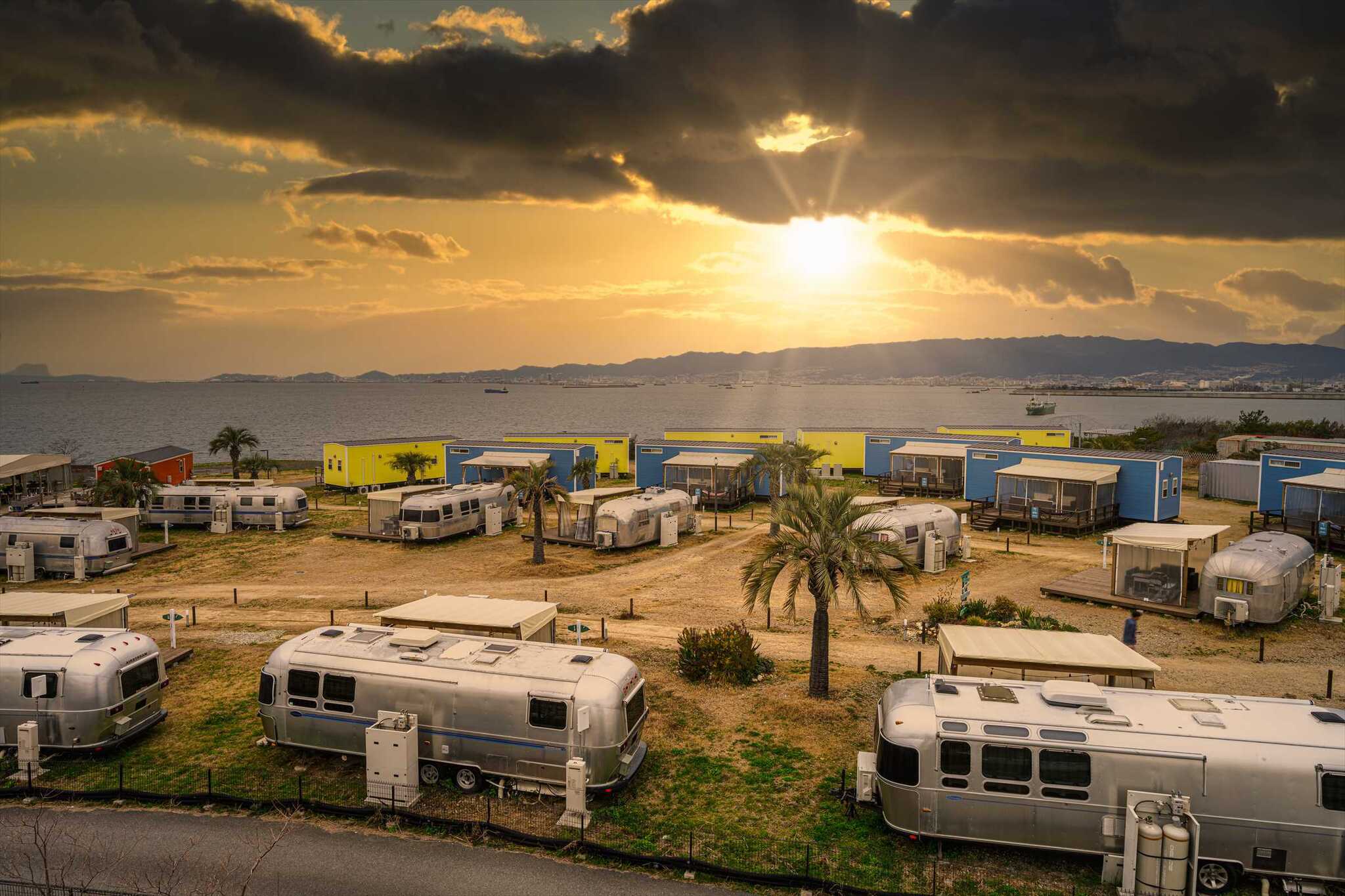 GRAN CAMPING PALMGARDEN MAISHIMAの写真 1枚目