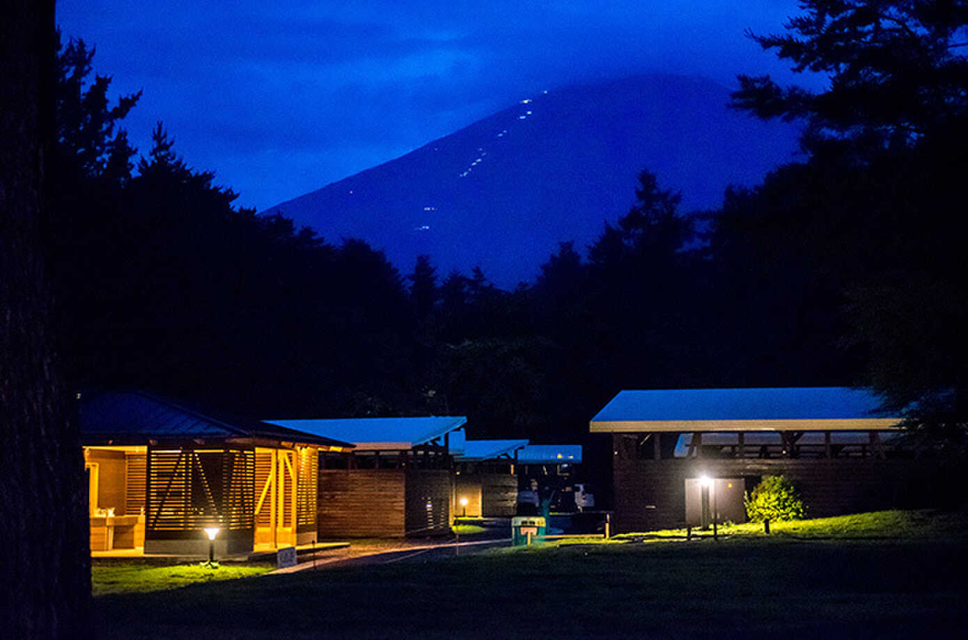 日が沈んだ後も綺麗な夜景を楽しめます
