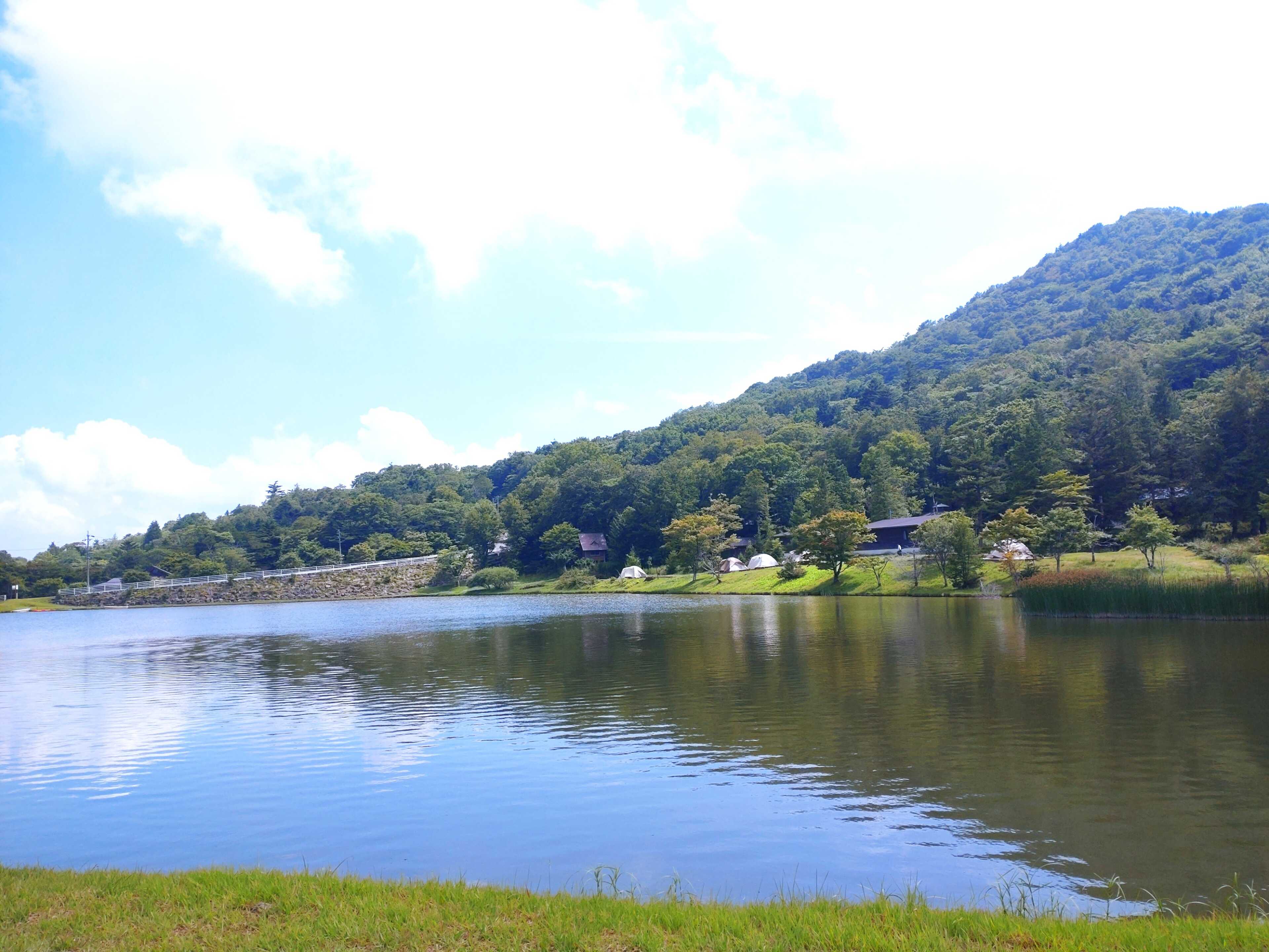 茶臼山高原レイクサイドキャンプ場(旧:木のぼりキャンプ村)