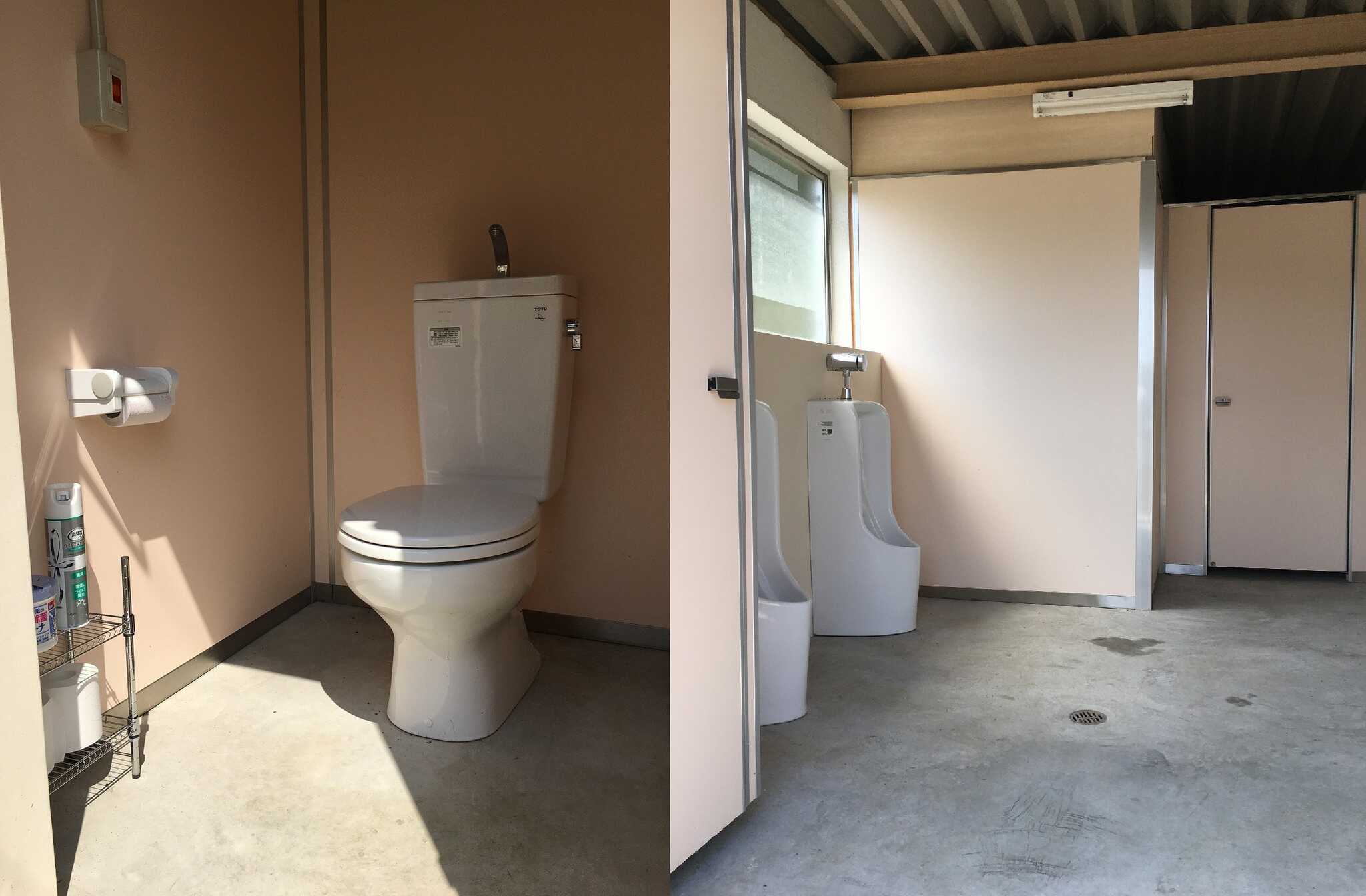 トイレは男女別々で、とてもきれいです。