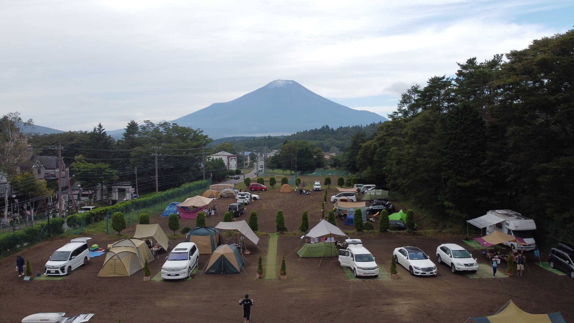 東照館 オートキャンプ山中湖