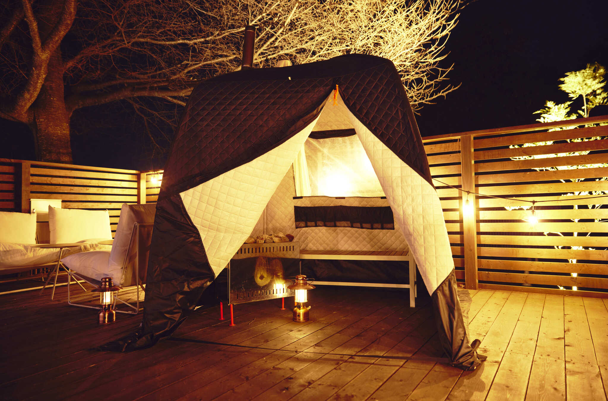 10/29-30のキャンプイベントではSKY CABINとFOREST CABINでテントサウナ付プランをご提供します。