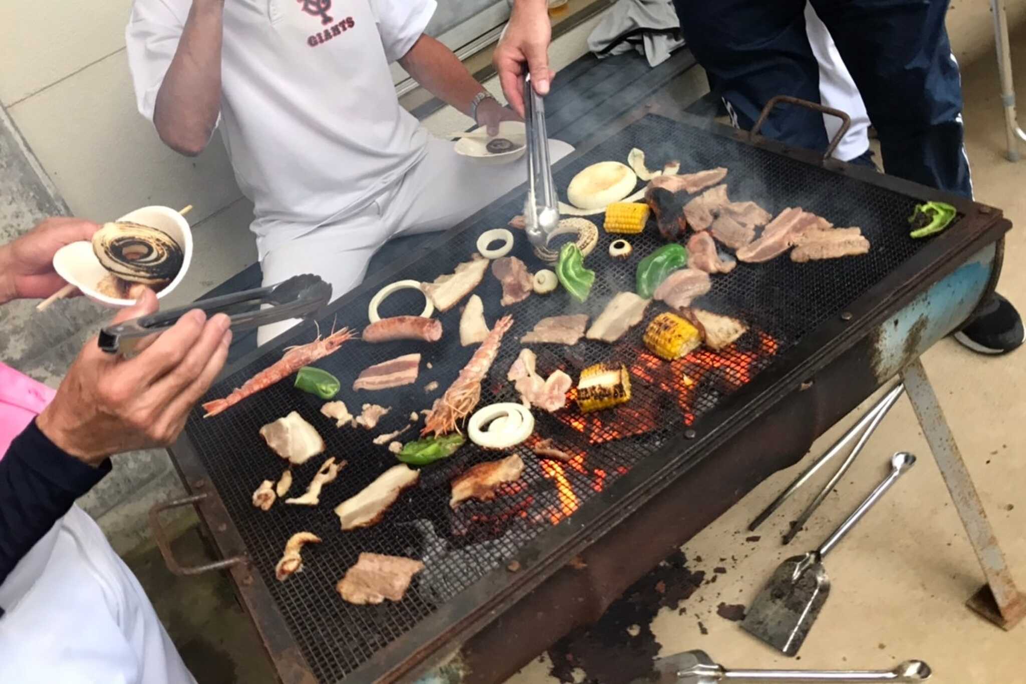 BBQコンロのレンタルや食材の販売も行っています(要事前予約)