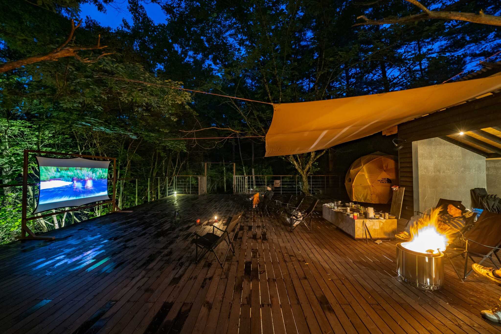 Lotus Deck Camp Resort 北軽井沢