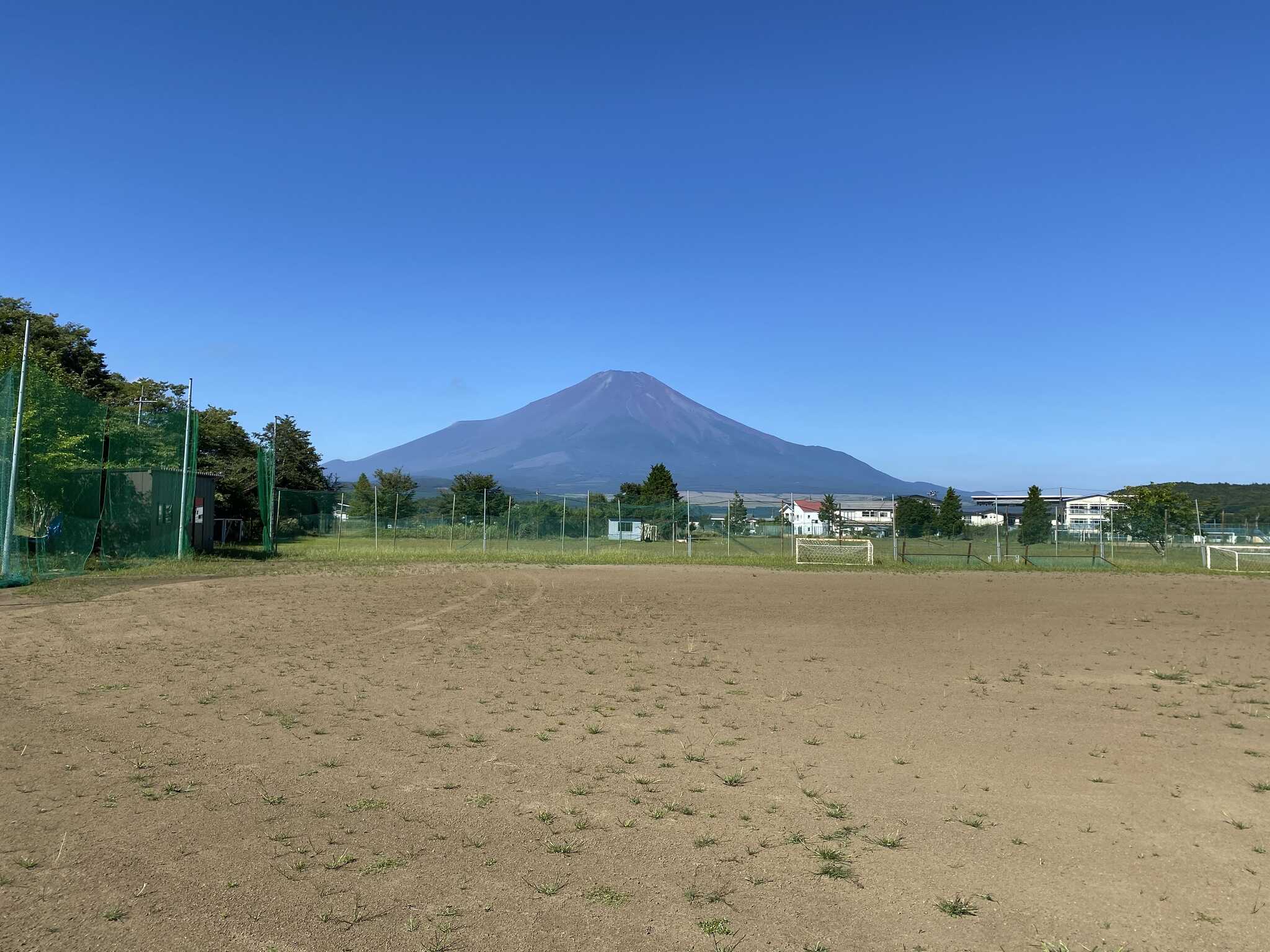 フリーサイトから見た富士山、綺麗に見えますよ