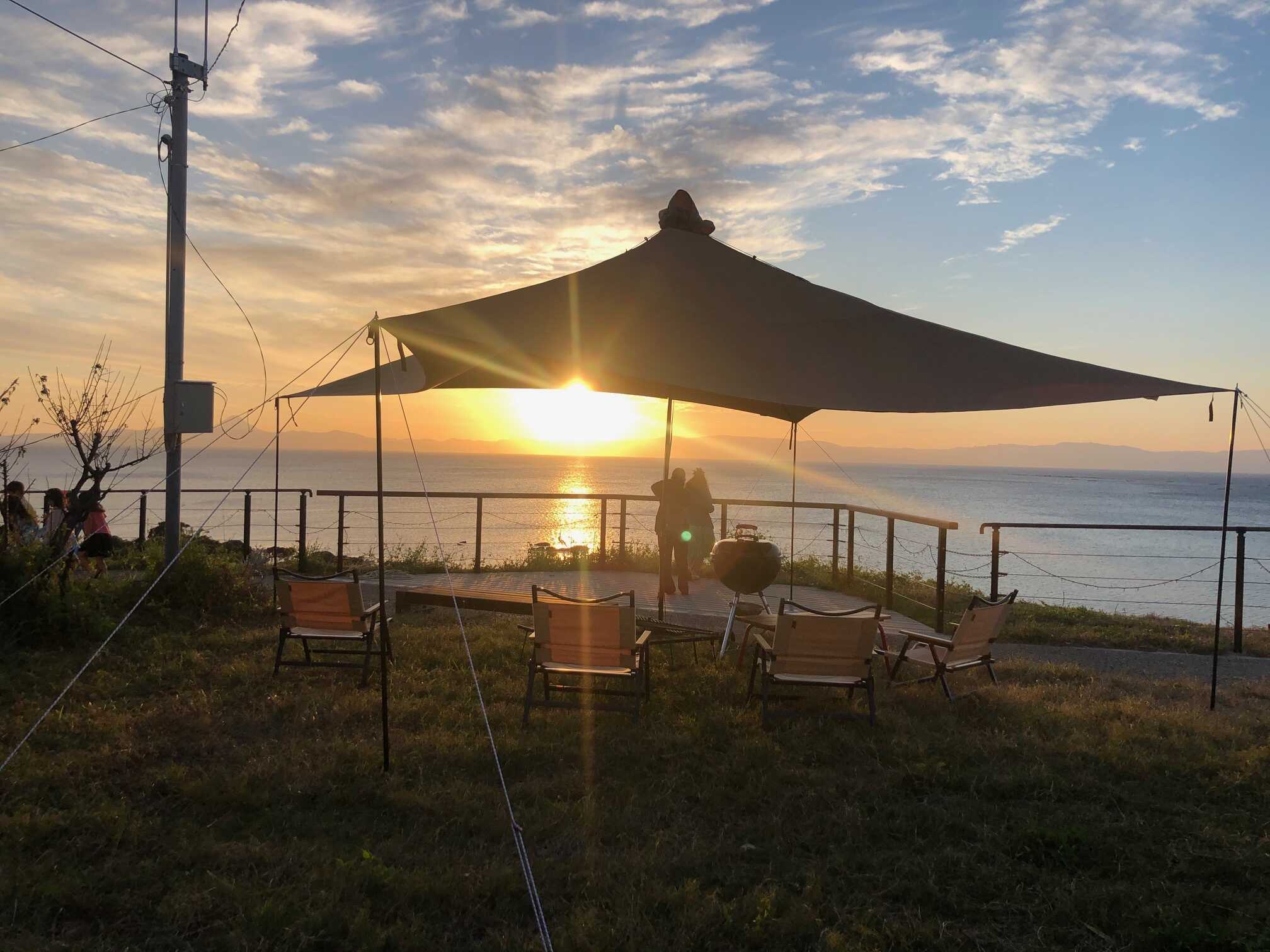 絶景の海に夕陽が綺麗です