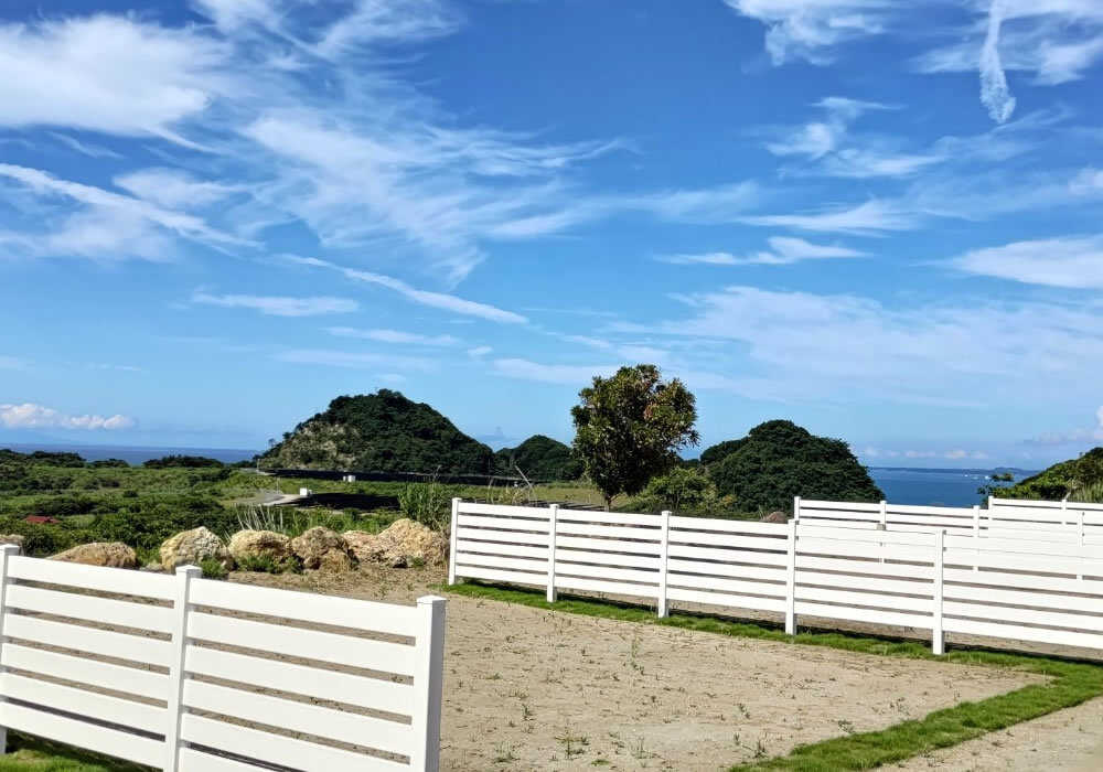晴れた日には伊豆大島を見渡すことが出来ます!開放感のある景色を是非体感してください♪