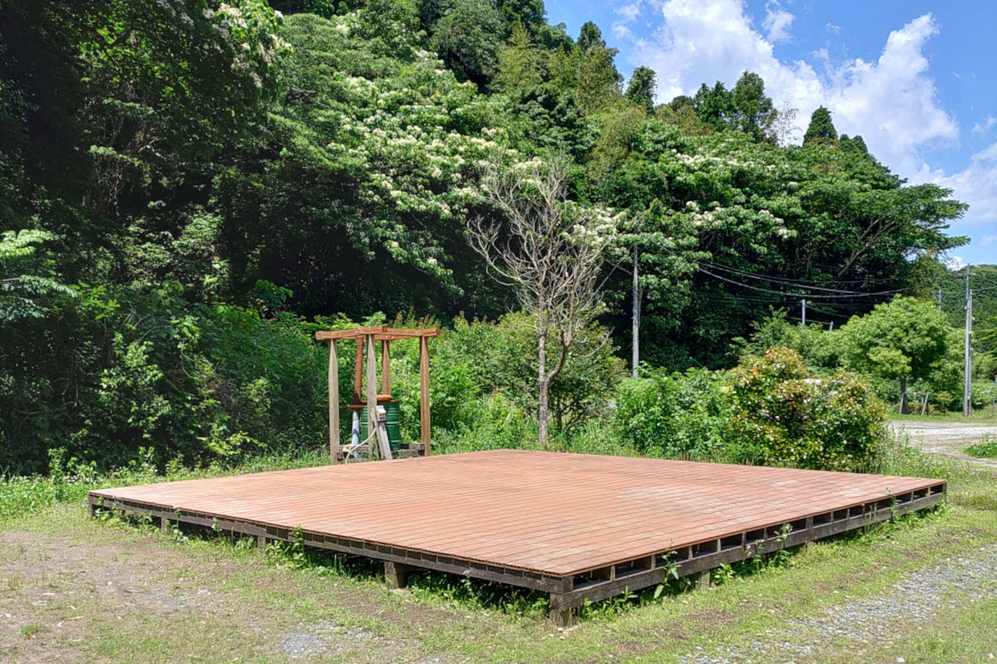 オート区画デッキサイト(6m×6m)