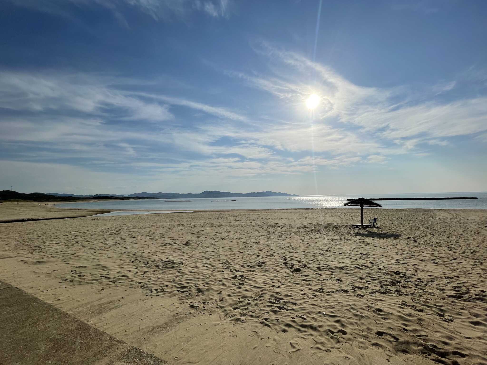 日本の夕日百選の「夕日ヶ浦海岸」までクルマで7分