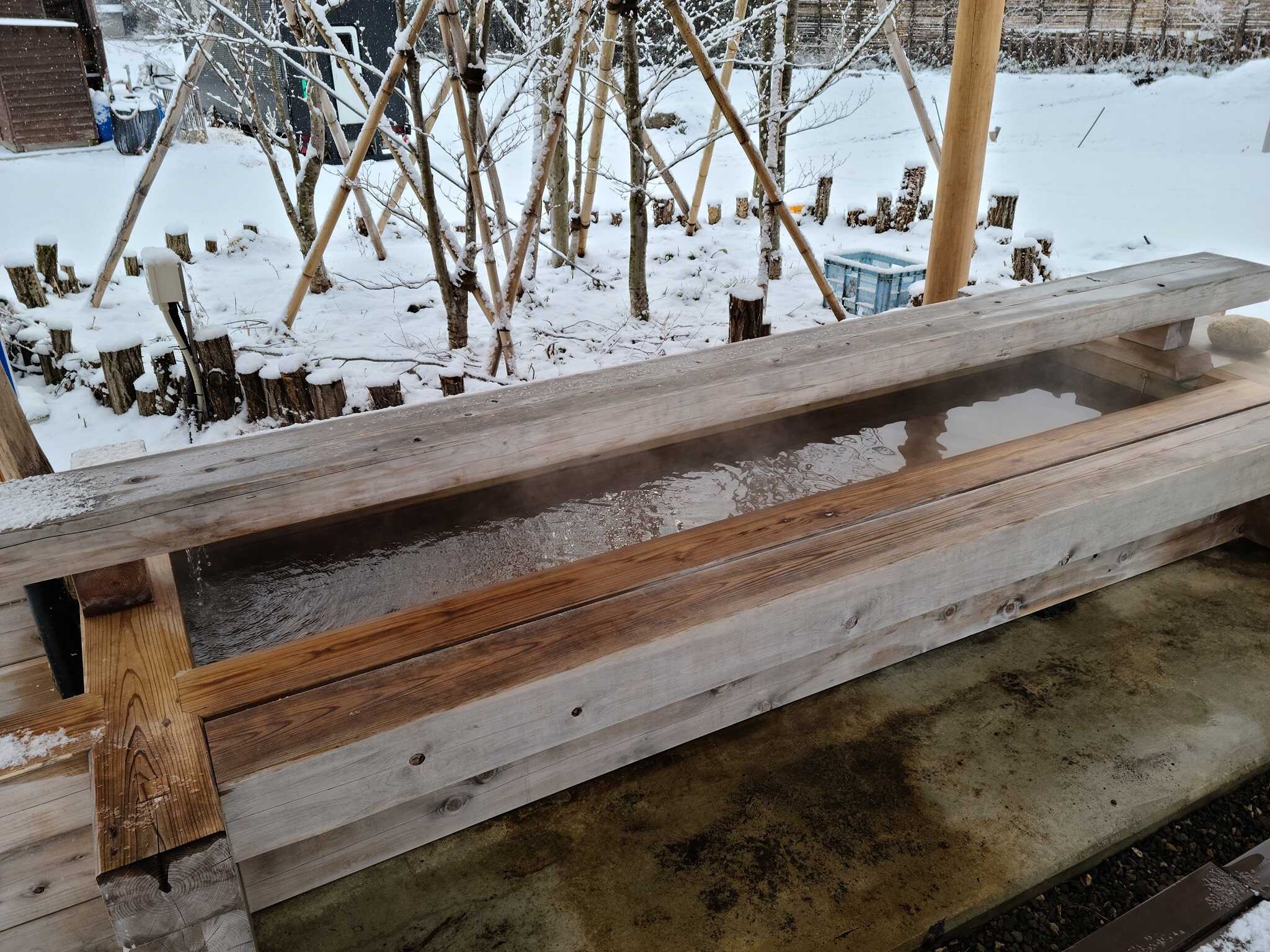 冬の足湯も最高です
