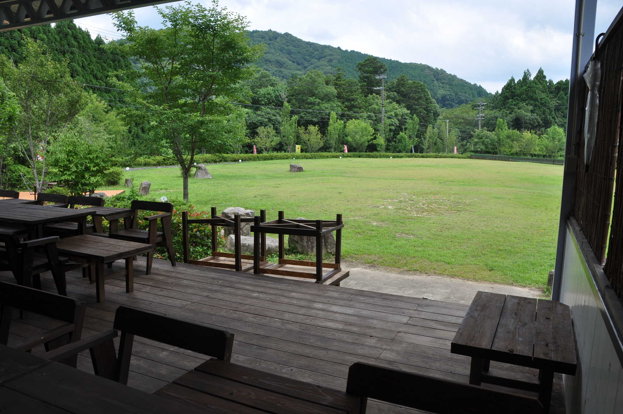 ライジングフィールド山家