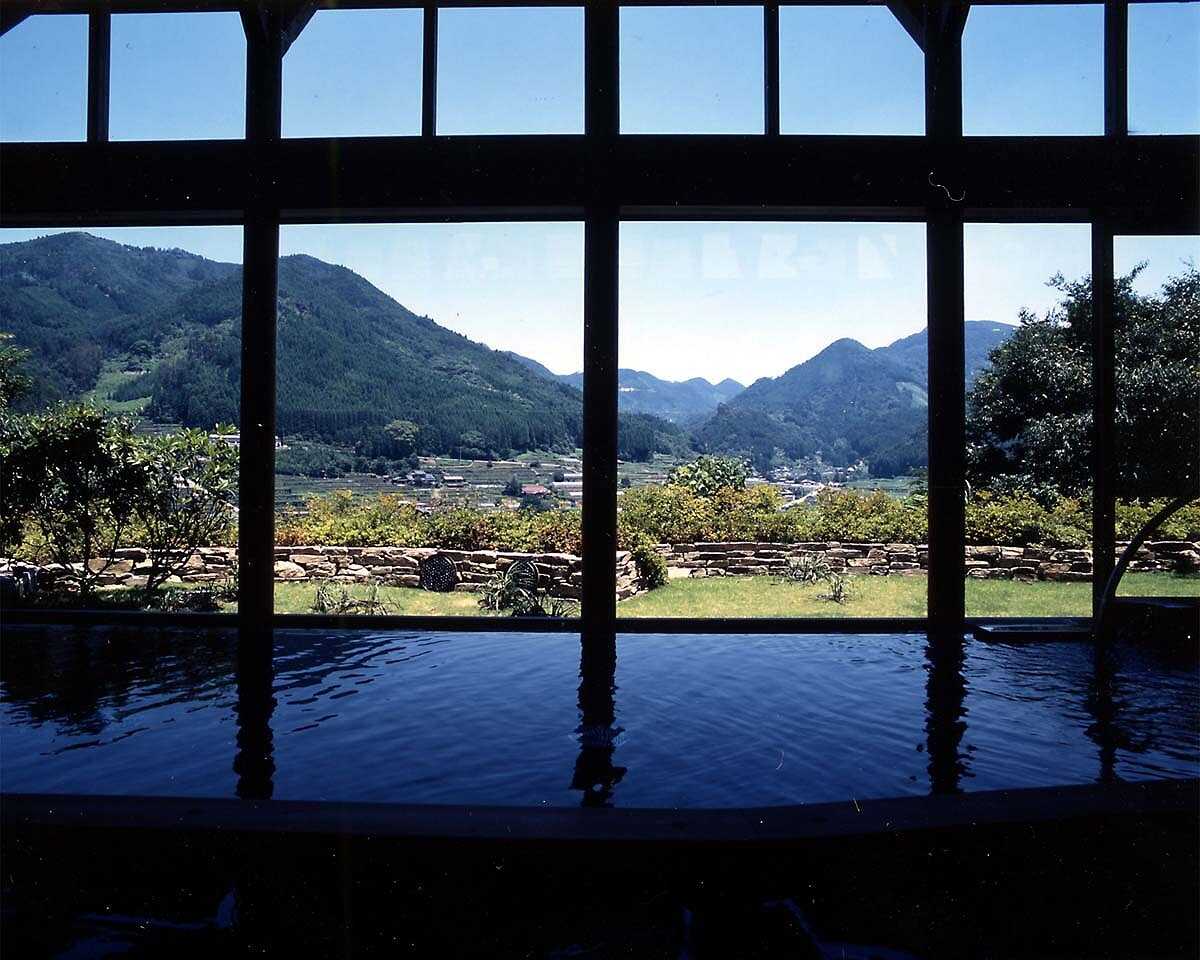 併設温泉 温泉館「きらら」/みはらしの湯 キャンプ場より徒歩5分程度 奇数日は女性風呂になります。