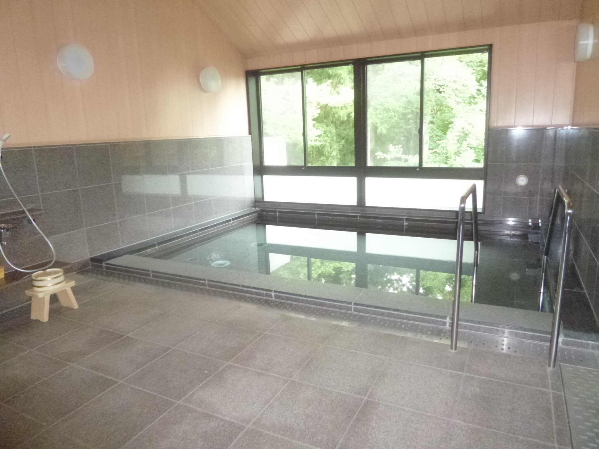 場内全域に無料wifi完備!炊事場・お風呂棟・水洗トイレなどなど設備が充実!