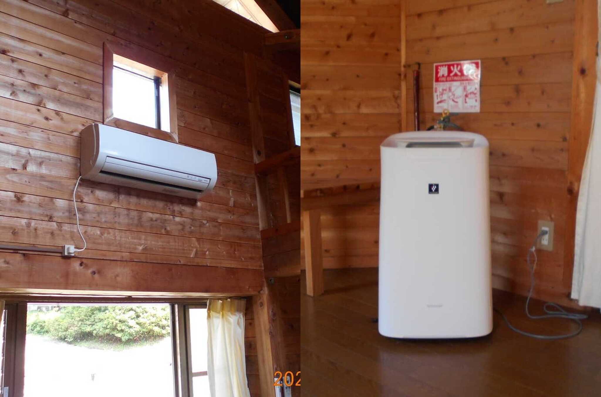 エアコン付きの部屋には空気清浄機がセットでございます。