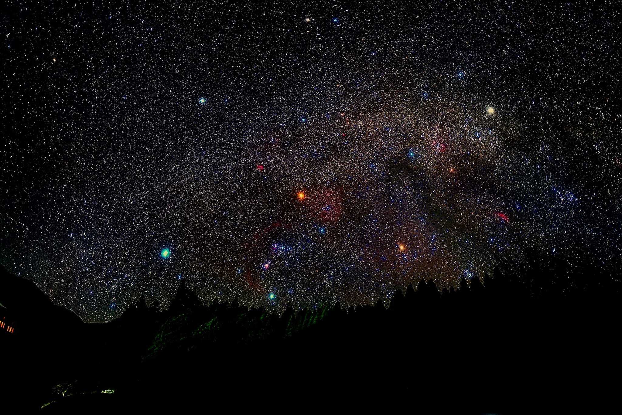 晴れた夜は降ってくるのでは?と思わせる星空が自慢です!