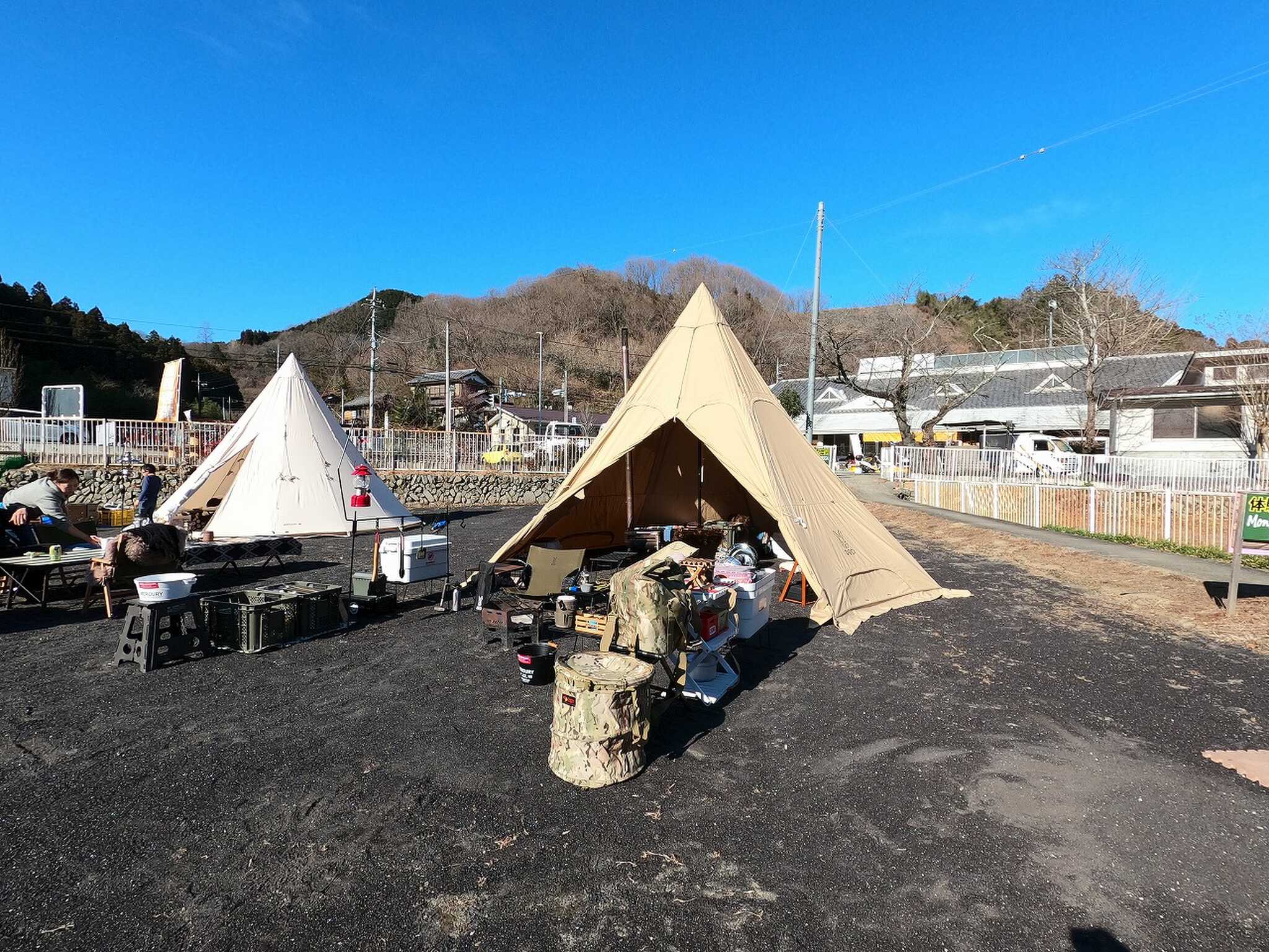 キャンプ場オーナー