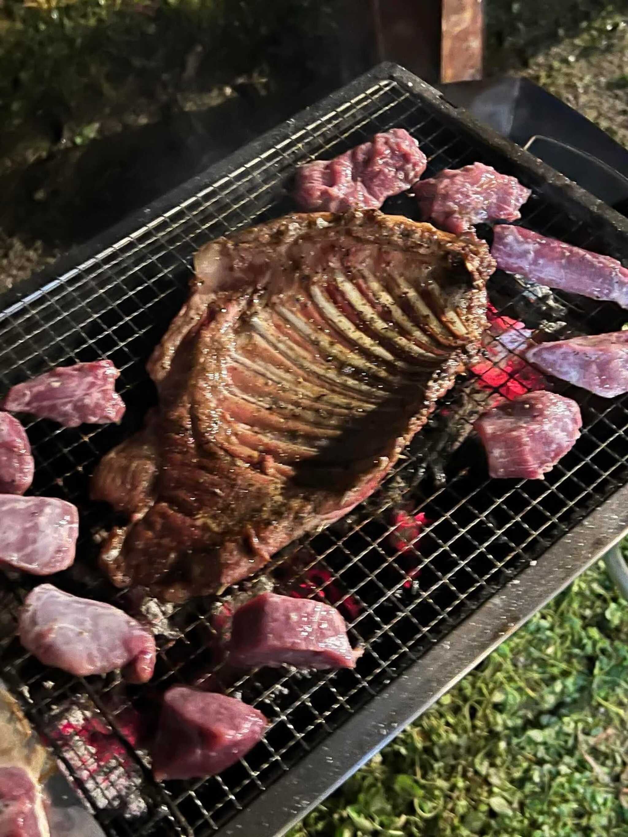 ジビエ肉などの食材も近隣で取扱いあり!