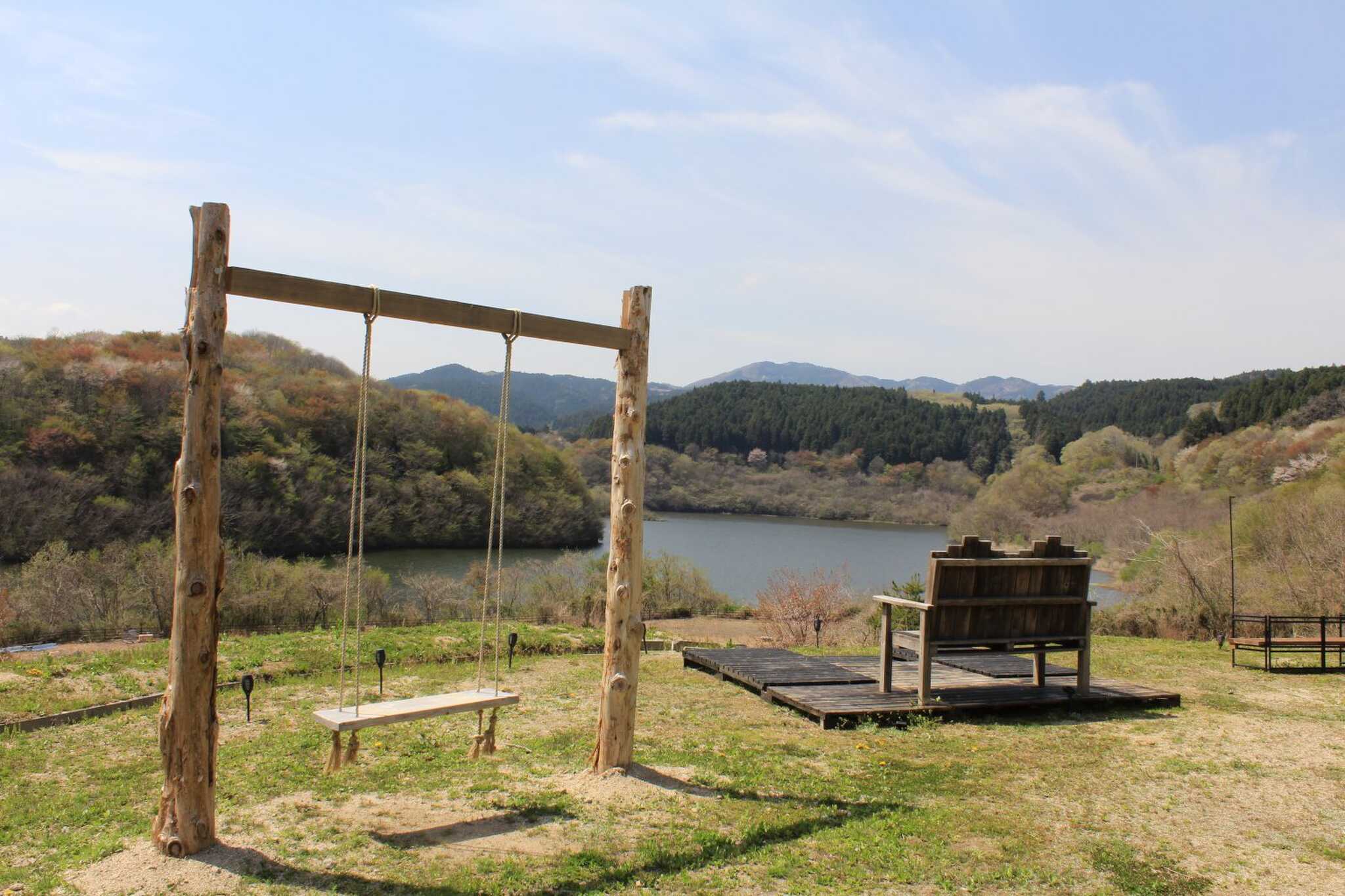 Viewスポットから茨城県最大のダム湖、こやま湖を眺められます