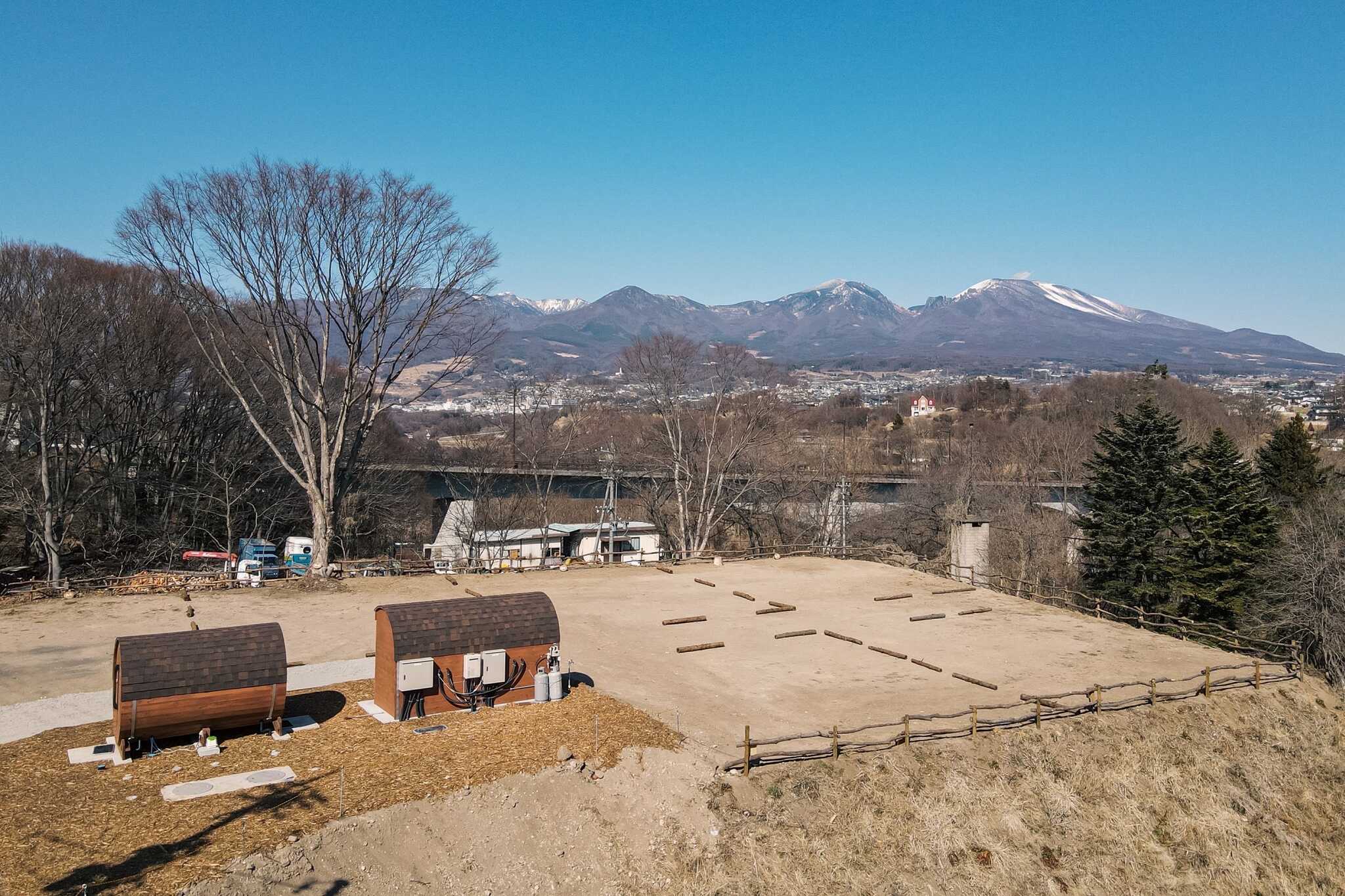アサマサイトから浅間山連峰が眺められます