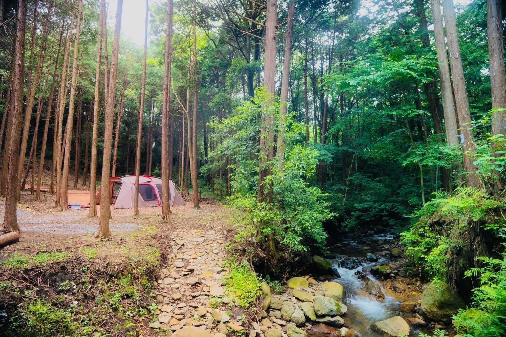 GARAGE Secret Base "大人の秘密基地"
