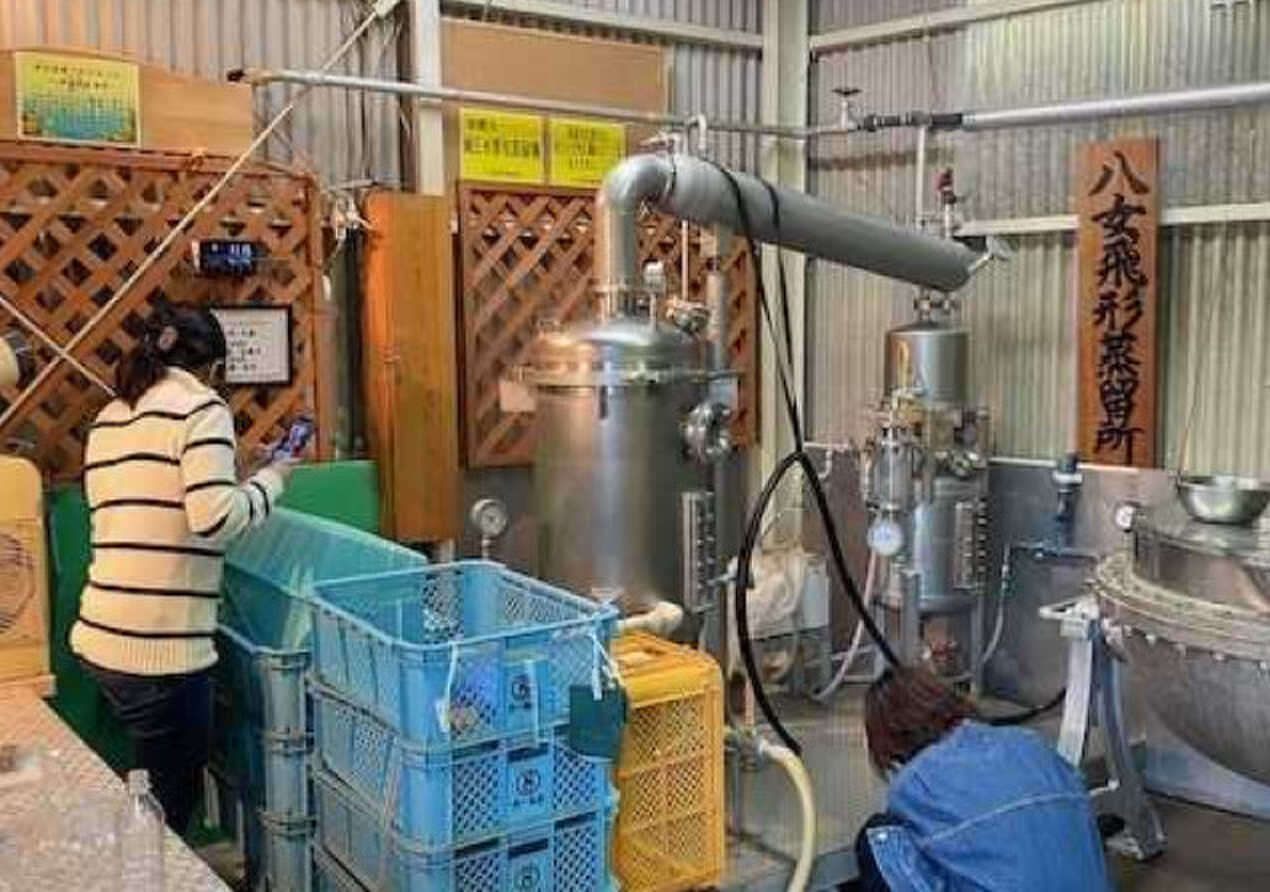 【八女飛形蒸留所】エッセンシャルオイルを製造しております