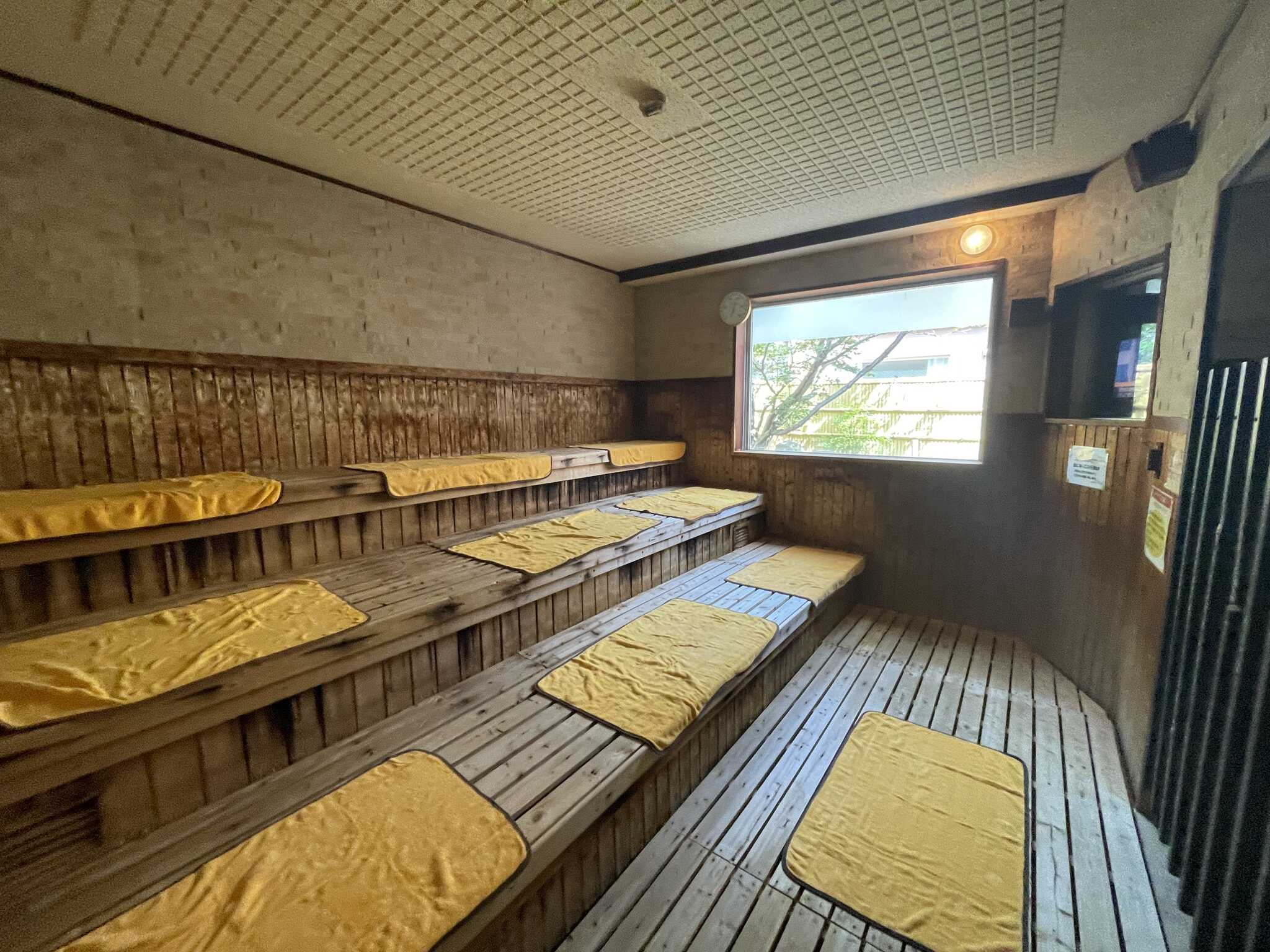 サウナ室 利用時間6:00~21:30