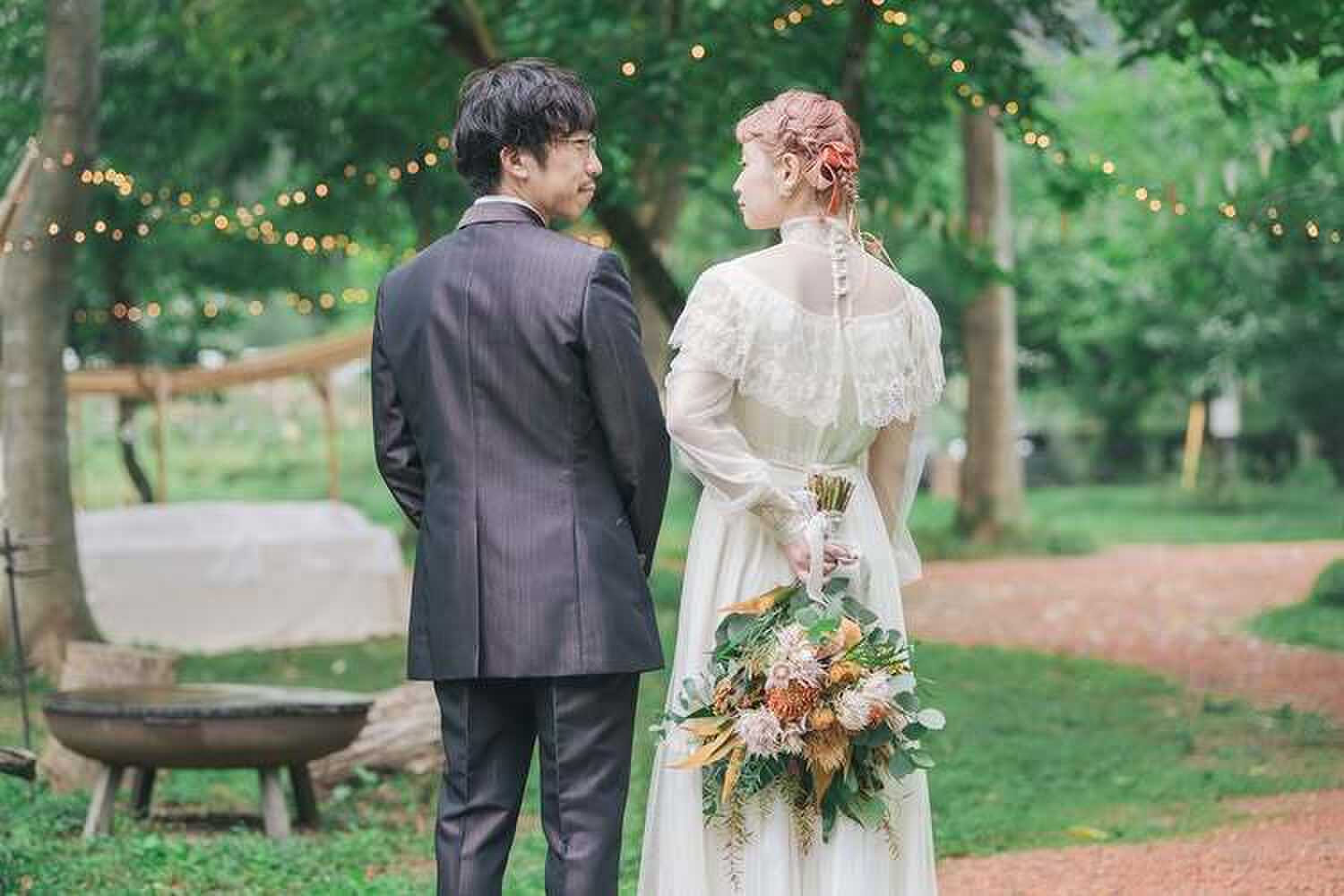「アウトドア結婚式」など、様々なシチュエーションに柔軟な対応が可能です。控え室やケータリングのご用意も可能です。ご相談ください。